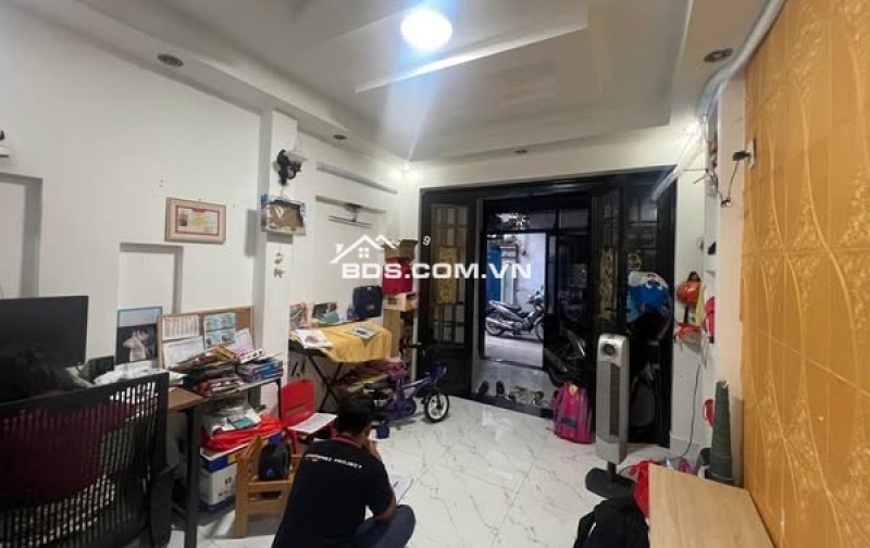 Nhà Lý Thái Tổ, Quận 10 – 82m² – Vị trí trung tâm cạnh vòng xoay Lý Thái Tổ – Giá nhỉnh 10  tỷ