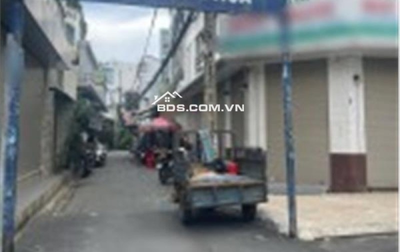 Nhà bán ngay Lạc Long Quân, Diện tích 4 x 15, 4 tầng, 3 phòng mới ở ngay, Giá chỉ nhỉnh 7 tỷ