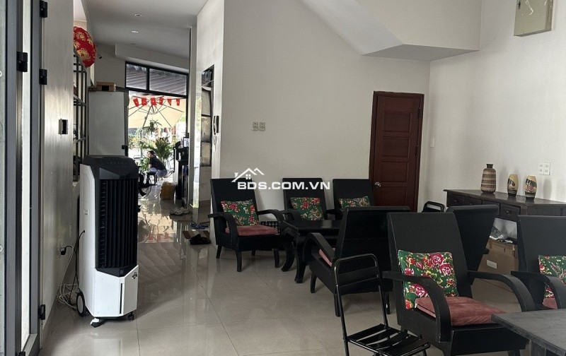 Bán nhà Trần Nhân Tông – 110m², 4 tầng, lô góc 2 mặt tiền, có thang máy – Giá chỉ 19.5 tỷ
