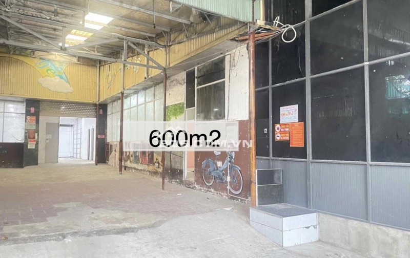 Cho thuê kho xưởng 600m2, Hà Huy Giáp Quận 12