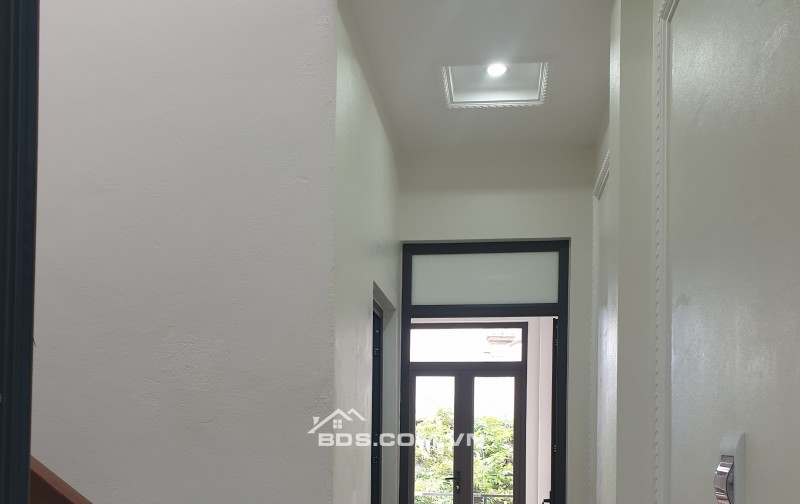 BÁN NHÀ ĐẸP 2.75 TỶ 3 TẦNG 48M2 Ô TÔ ĐỖ CỬA NGÕ ĐƯỜNG THANH BÌNH