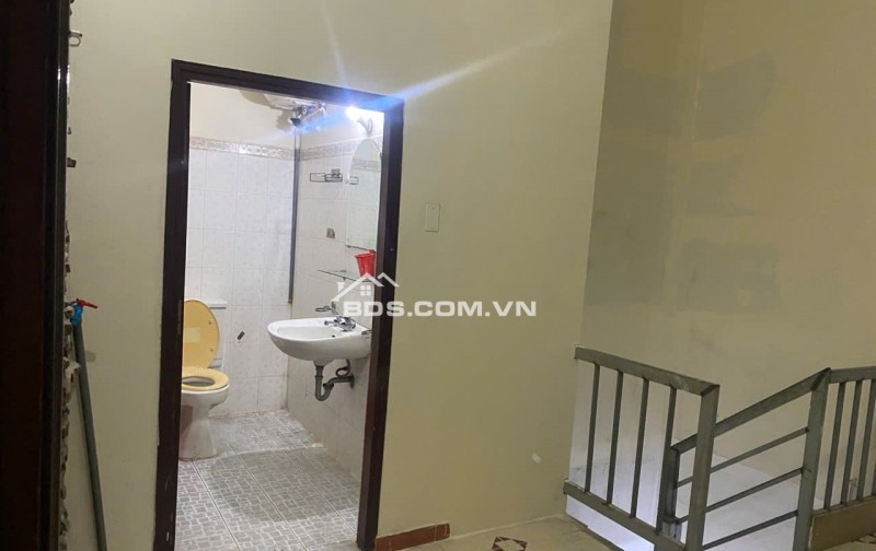 Tìm người ở ghép BAO ĐIỆN NƯỚC ngay Nguyễn Duy Dương P9 Q5