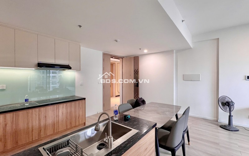 Bán căn hộ 70m2 - 2PN 2WC Lumiere Boulevard Vinhome grand park