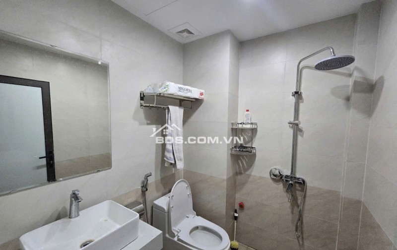 Bán nhà ngõ 66b Hoàng Hoa Thám, Tây Hồ - Diện tích 73m2, 5 tầng thang máy