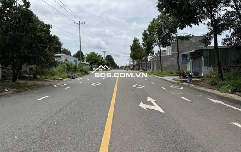 Bấn đất nền giá 600 triệu, sổ hồng riêng, diện tích 150m2