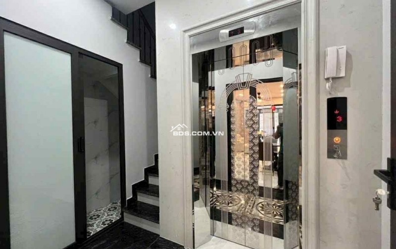 BỒ ĐỀ -HỒNG TIẾN 53M-X5 TẦNG-THANG MÁY -FULL NỘI THẤT-Ô TÔ VÀO TẬN CỬA