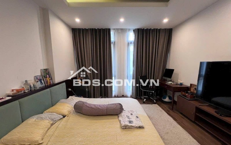 Nhà Đẹp Ô TÔ Vào Nhà Trần Quang Diệu 48/67m, 7 tầng, mt 6m, giá 33.5 tỷ.