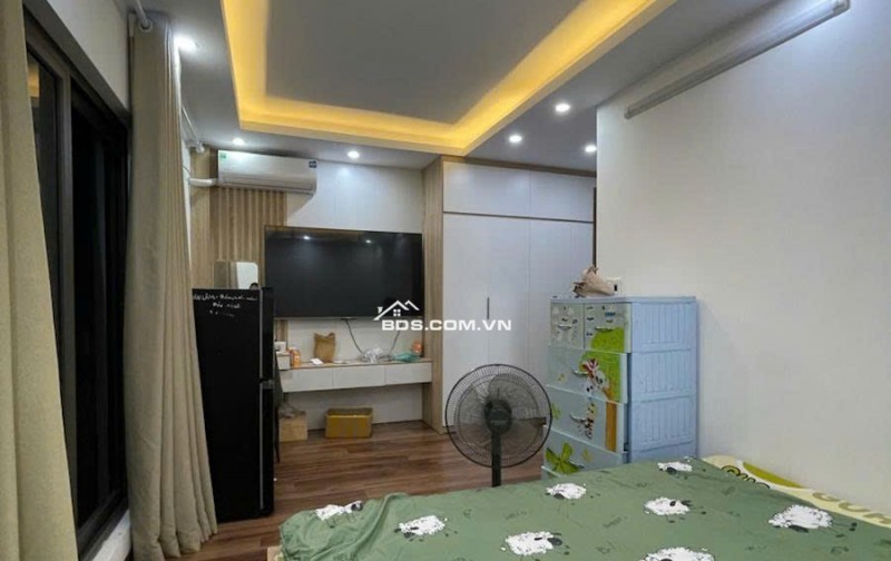 Bán Nhà Trương Định, Hai Bà Trưng - Gần Phố - Thang Máy - Ở Ngay - 36m, 5 Tầng - Nhỉnh 9 Tỷ.