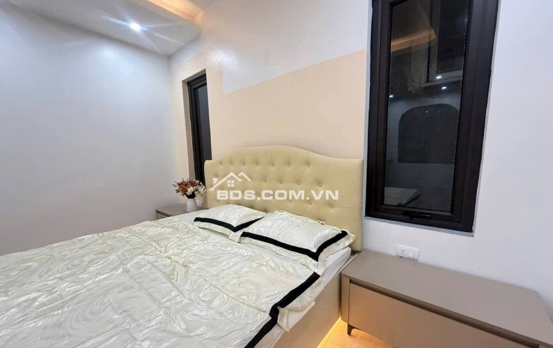 Nhà Đẹp Ngõ Linh Quang, Đống Đa 31m, 5 tầng, mt 4m, giá 9.3 tỷ