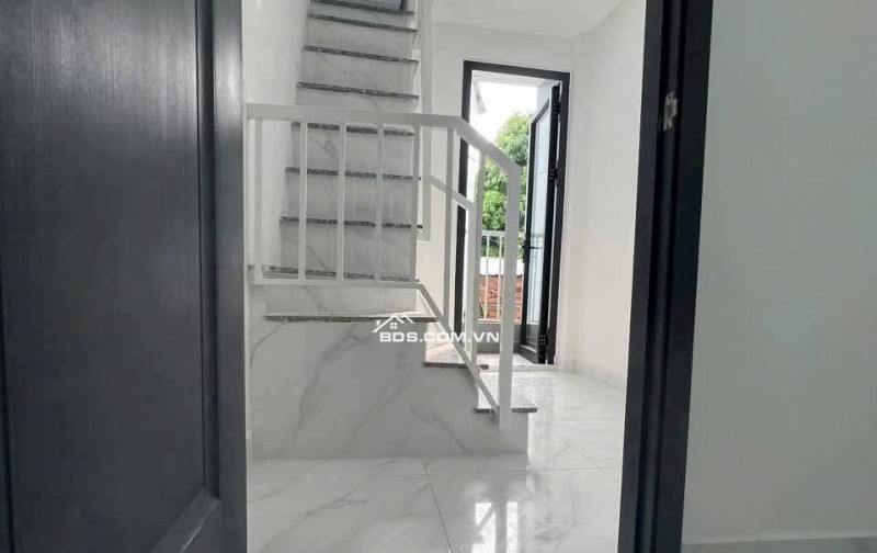 NHÀ MỚI 3 TẦNG - ÂU DƯƠNG LÂN - QUẬN 8 - NHÀ DIỆN TÍCH NHỎ - ĐẦY ĐỦ CÔNG NĂNG - GIÁ: 2 TỶ NHỈNH