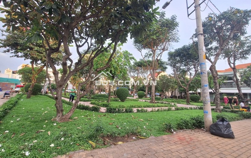 NHÀ MỚI 3 TẦNG - ÂU DƯƠNG LÂN - QUẬN 8 - NHÀ DIỆN TÍCH NHỎ - ĐẦY ĐỦ CÔNG NĂNG - GIÁ: 2 TỶ NHỈNH