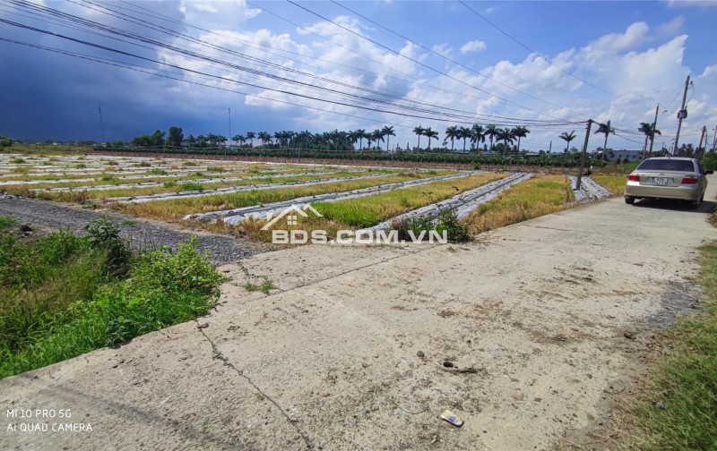 Bán gấp lô đất lúa chuyển thổ không dính quy hoạch giá 2,7 tỷ