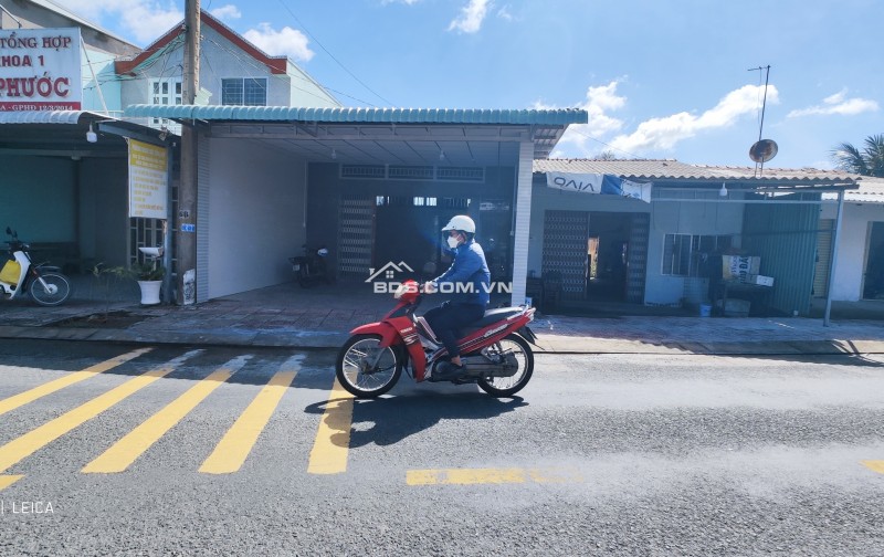 Bán nhà vị trí chiến lược kinh doanh khu vực cầu tre giá 1,8 tỷ