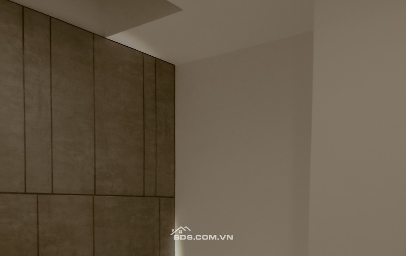 Nhà phố thiết kế hiện đại – sang trọng, phong cách tối giản 1 trệt 1 lầu 3 phòng ngủ gần Phan Xích Long 6.8 tỷ