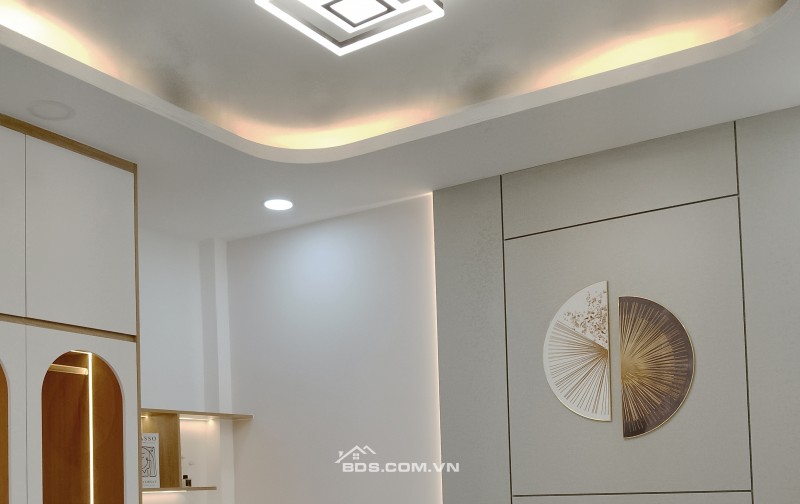 Nhà đẹp Bình Thạnh 1 trệt 1 lầu – gần cầu Bông – khu dân trí cao – 6 tỷ