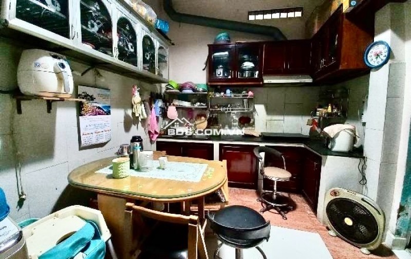 Bán nhà Phường 15 Tân Bình Phạm Văn Bạch ngang 4m dài 18,2m, lô góc