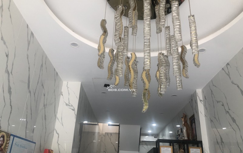 CHO THUÊ NGUYÊN CĂN MẶT TIỀN TRƯỜNG SA MỚI TINH - 5 TẦNG -