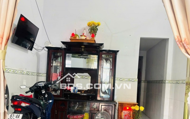 BÁN NHÀ GIÁ TỐT – TRUNG TÂM DĨ AN