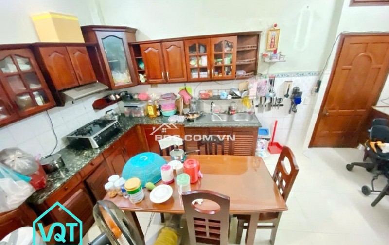  NHÀ PHỐ 2 TẦNG – BTCT KIÊN CỐ – GÒ VẤP   DT: 523m² (5.6 x 9.5) – sổ vuông  Trị: 5.68 tỷ (TL)