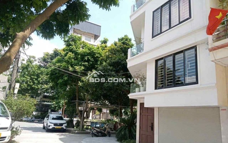 BIỆT THỰ THẠCH BÀN48m2 x5 TẦNG-LÔ GÓC-VỈA HÈ-GARA Ô TÔ-HỒ ĐIỀU HOÀ-FULL NỘI THẤT GIÁ HỢP LÝ