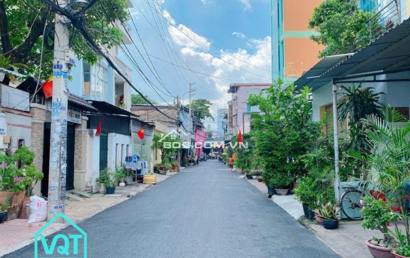  NHÀ PHỐ 2 TẦNG – BTCT KIÊN CỐ – GÒ VẤP   DT: 523m² (5.6 x 9.5) – sổ vuông  Trị: 5.68 tỷ (TL)