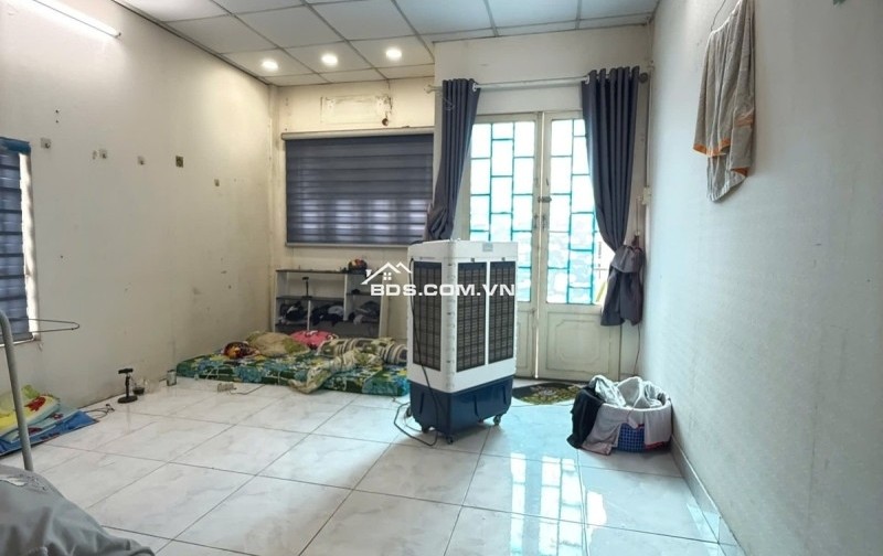 Nhà LÔ GÓC - Giáp Tân Phú - DT 54M 2 Tầng Gía Đầu Tư 3,6Ty Sổ Riêng A4