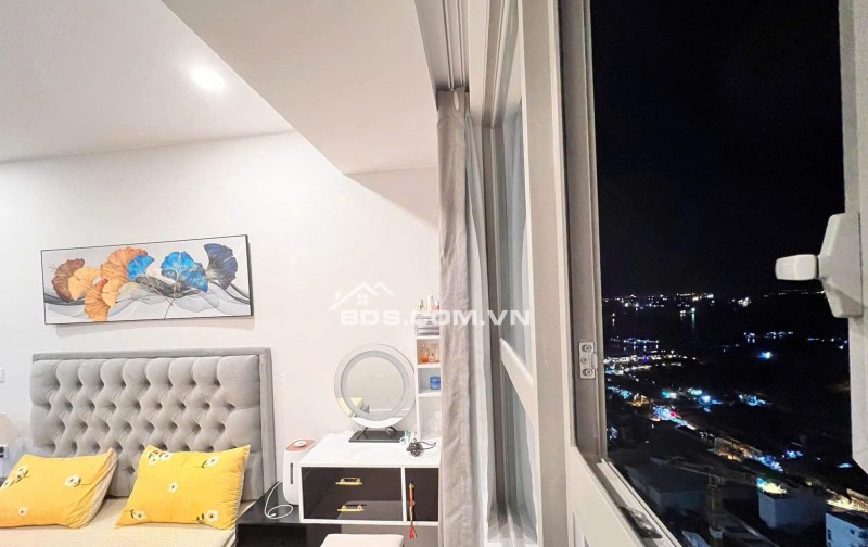 Chung cư Satra, Phan Đăng Lưu, P7, PN: 145m2, 3PN, 2WC, Nội thất, 22tr/th