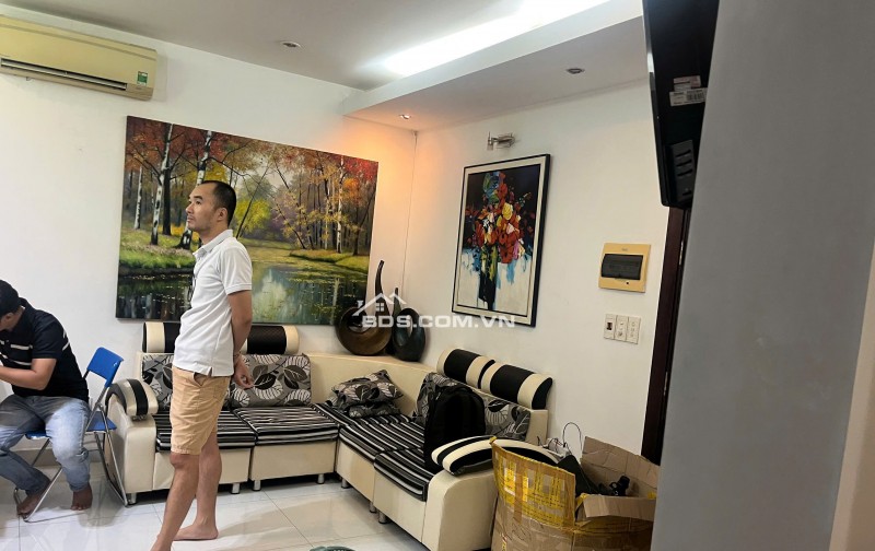 Căn hộ Screc Tower, Trường Sa, Q3: 55m2+ có Nt giá 10tr5/th