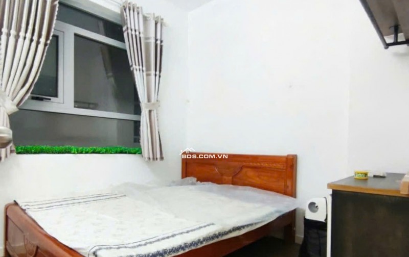 Chung cư Phúc Yên, Phan Huy Ích, P15, TB, 10tr, 2PN. Nội thất.