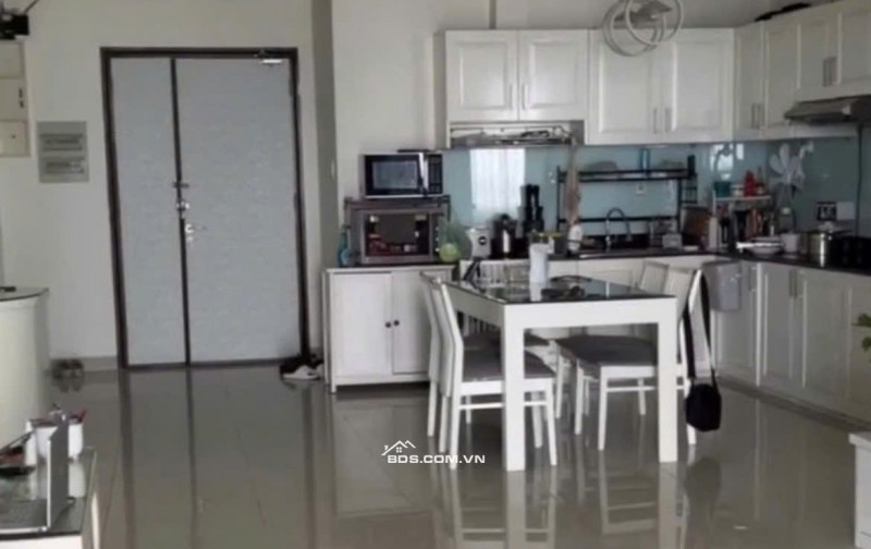 Phúc Yên, Phan Huy Ích, P15, TB, 115m2, 3PN, 2WC, Nội thất, 12tr/tháng.