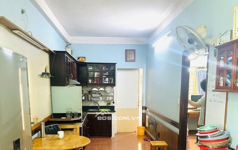 Chung cư Lê Văn Duyệt, P1, Bình Thạnh, Thang Bộ, 70m2,1PN, 8tr5/th