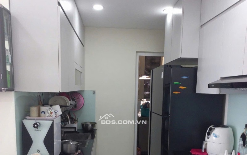 Chung cư Central Plaza,p3, Tân Bình: 77m2, 2PN, Tolet, Nội thất, 12tr5/th.