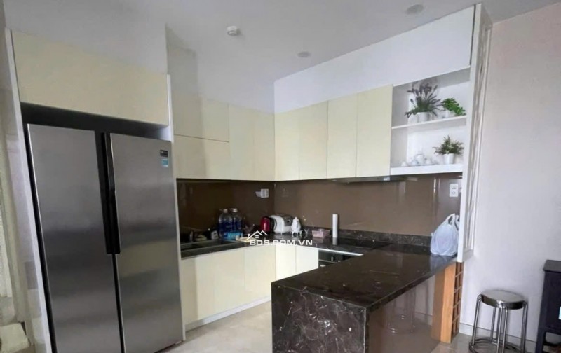 Chung cư Satra, Phan Đăng Lưu, Phú Nhuận, 93m2, 2PN, Nội thất, 16tr5/th.