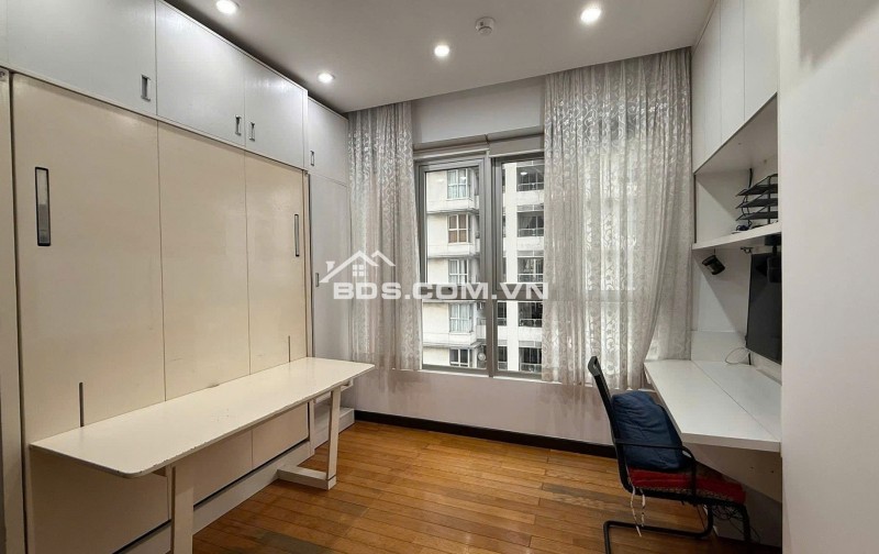 Chung cư Satra Eximland, Phú Nhuận: 3p ngủ, 2wc, NTCB, 22tr/th, 145m2.