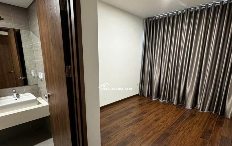 Chung cư Satra, Phan Đăng Lưu, PN: 22tr/tháng, 3p ngủ rộng, 2wc, 135m2