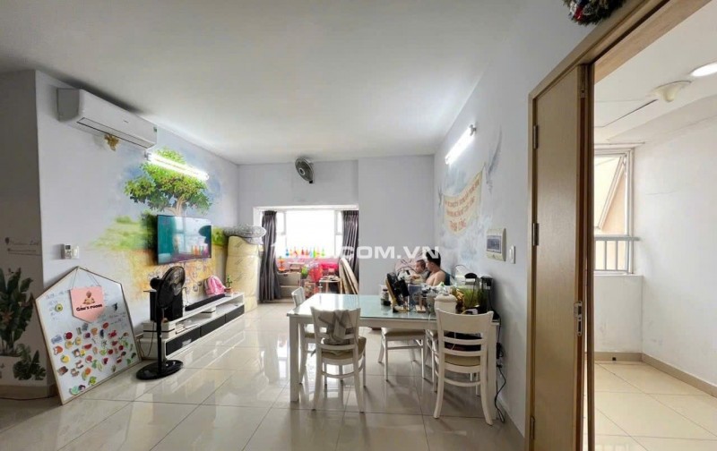 Cho thuê chung cư Phúc Yên 2, Tân Bình, 137m2, 3pn, 2wc, NT, 12tr/th