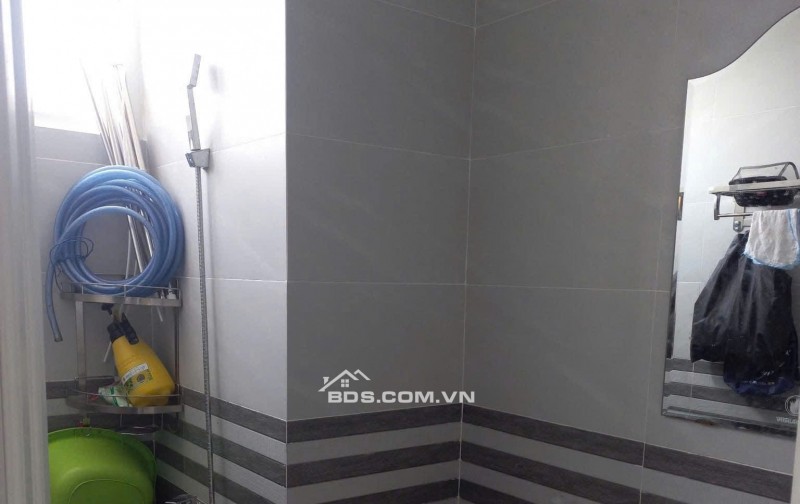 Chung cư Central Plaza,p3, Tân Bình: 77m2, 2PN, Tolet, Nội thất, 12tr5/th.