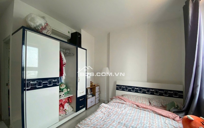 Satra Eximland- Phan Đăng Lưu-P1- PN, 90m2, 2PN, 2WC, 16tr5/th,Nhà mới