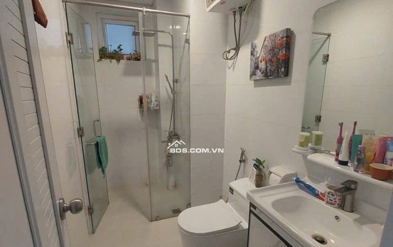 Satra Eximland- Phan Đăng Lưu-P1- PN, 90m2, 2PN, 2WC, 16tr5/th,Nhà mới