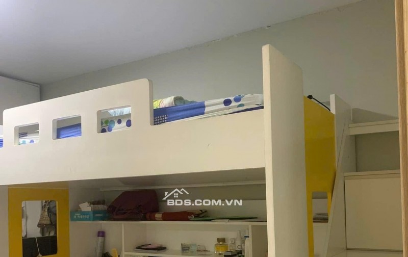 Chung cư Đặng Văn Ngữ, P13, PN: Căn góc 2p ngủ, Nhà sạch, 12tr5/th.