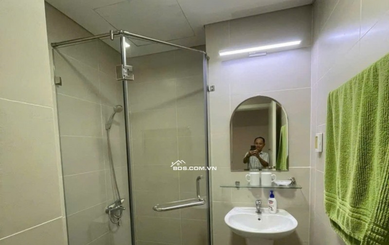 Chung cư Satra, Phan Đăng Lưu, Phú Nhuận, 93m2, 2PN, Nội thất, 16tr5/th.