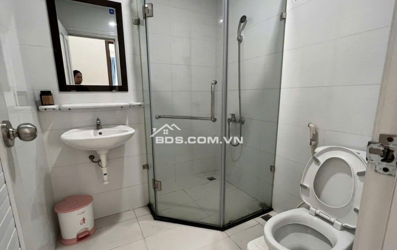 Chung cư Screc , Trường Sa, Q3: Giá 13tr/th, 80m2- 2PN, Nội thất