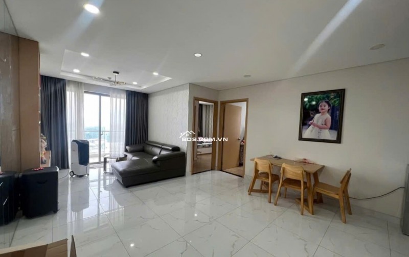 Saigonres, Nguyễn Xí, BT: 3p ngủ, ban công, 90m2, 3PN, 2WC, 15tr/tháng
