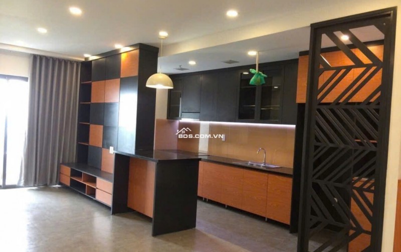Satra, Phan Đăng Lưu, P1, Phú Nhuận, 145m2, 3PN, 2WC, 22tr/tháng, Nhà mới