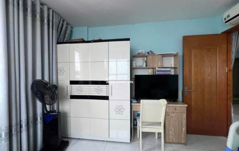 Chung cư Screc , Trường Sa, Q3: Giá 13tr/th, 80m2- 2PN, Nội thất