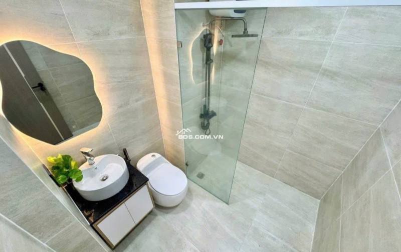 Chung cư Satra Eximland, Phú Nhuận: 3p ngủ, 2wc, NTCB, 22tr/th, 145m2.