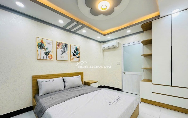 Chỉ 6 Tỷ có Ngay Nhà 5 Tầng 5PN 5WC Đường Xe Hơi Phan Huy Ích Tân Bình.