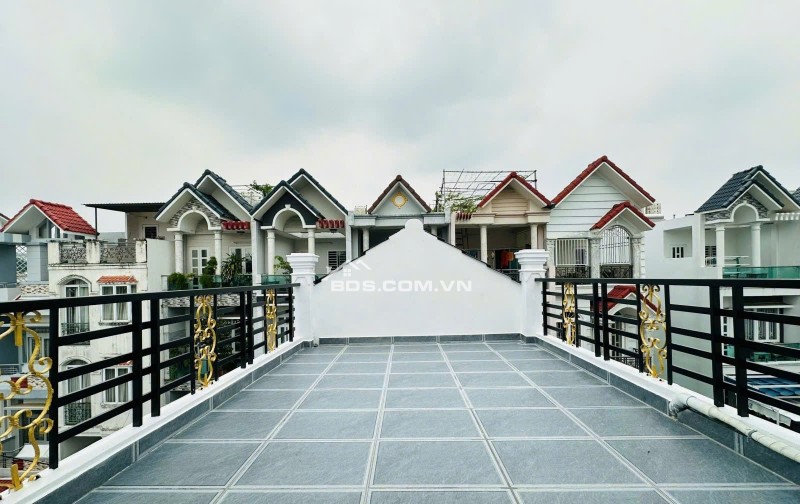 Chỉ 6 Tỷ có Ngay Nhà 5 Tầng 5PN 5WC Đường Xe Hơi Phan Huy Ích Tân Bình.