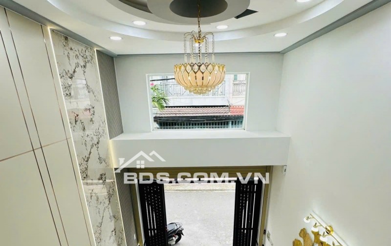 Chỉ 6 Tỷ có Ngay Nhà 5 Tầng 5PN 5WC Đường Xe Hơi Phan Huy Ích Tân Bình.