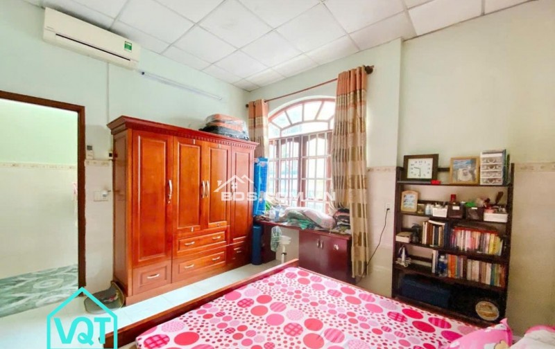  NHÀ PHỐ 2 TẦNG – BTCT KIÊN CỐ – GÒ VẤP   DT: 523m² (5.6 x 9.5) – sổ vuông  Trị: 5.68 tỷ (TL)